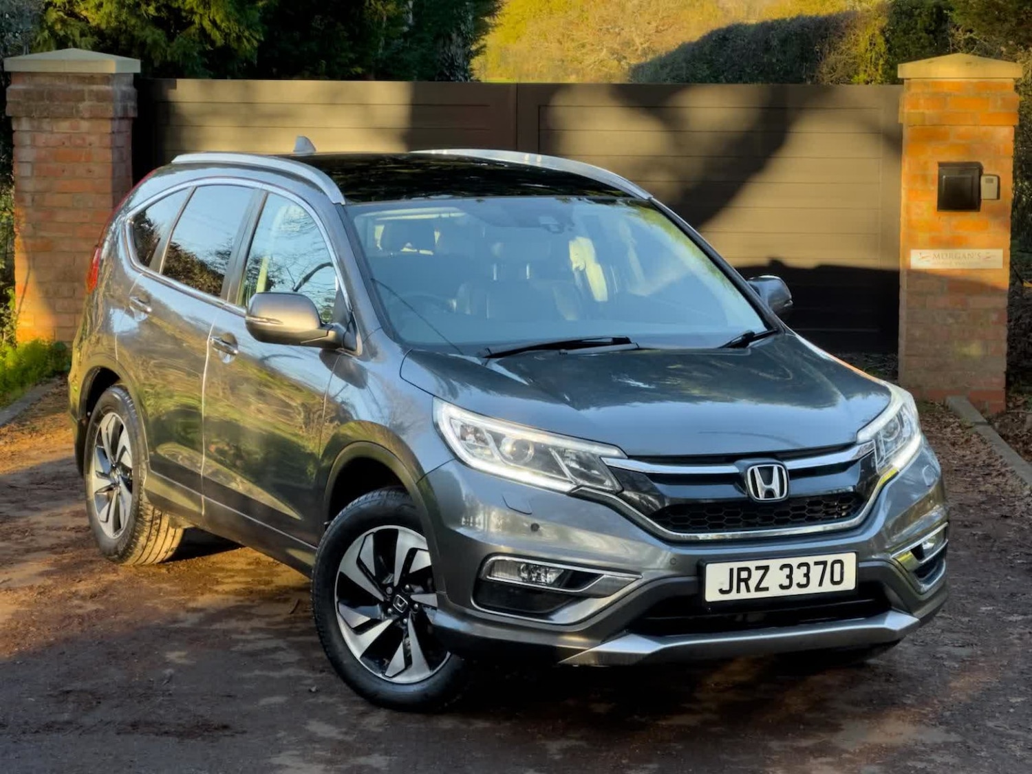 Used Honda CR-V 2015 for sale - 76905705: Photo 1