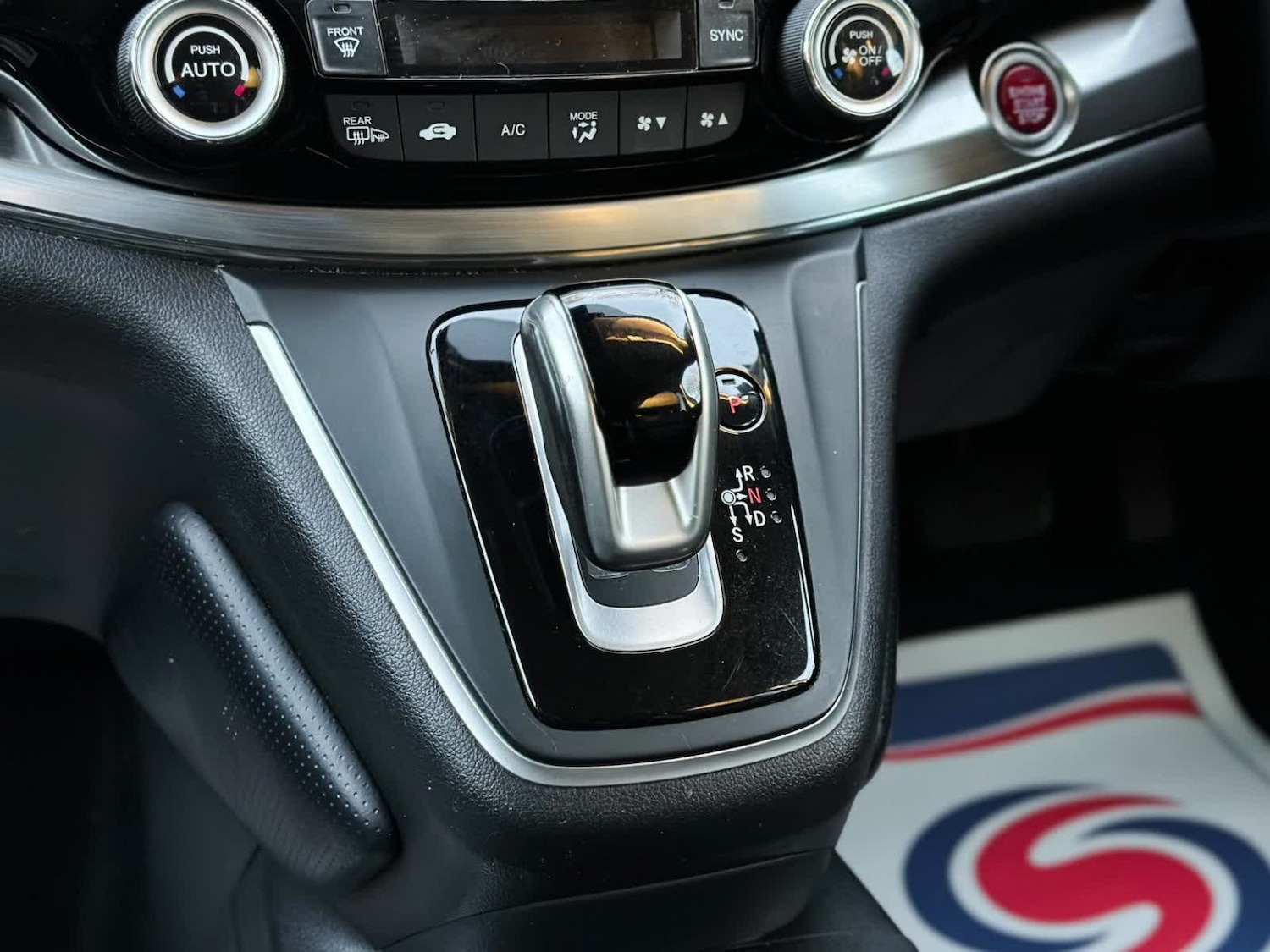 Used Honda CR-V 2015 for sale - 76905705: Photo 60