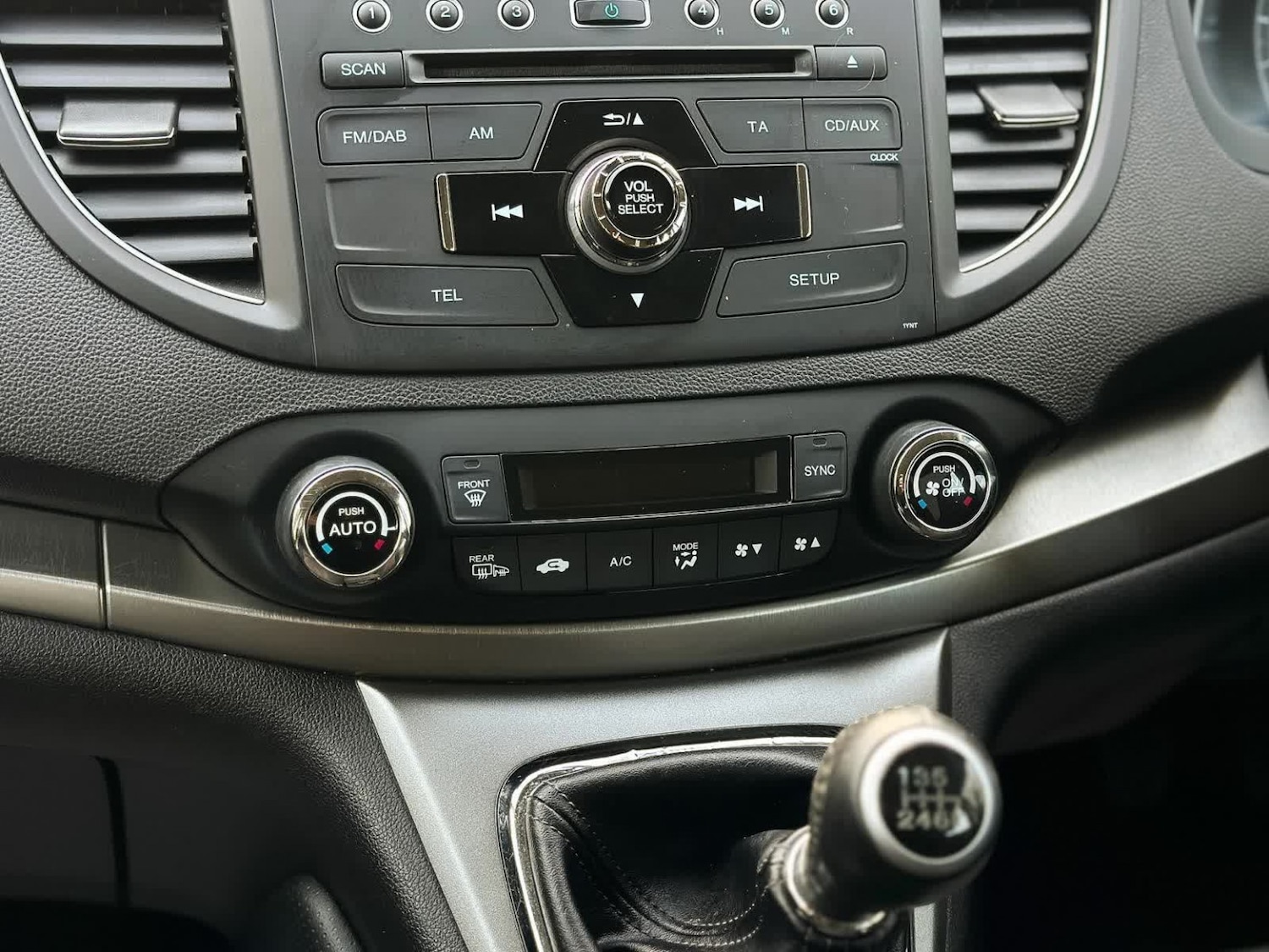 Used Honda CR-V 2014 for sale - 77851471: Photo 62