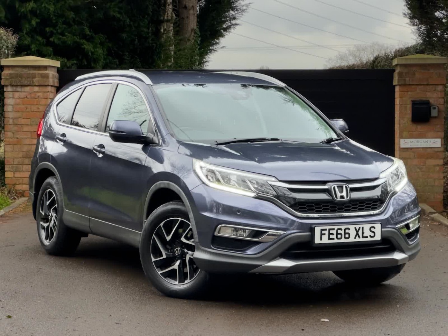 Used Honda CR-V 2017 for sale - 77487233: Photo 2