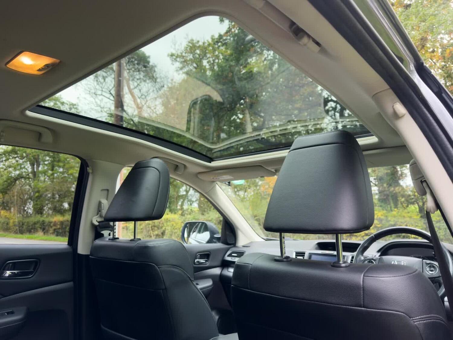 Used Honda CR-V 2015 for sale - 76905707: Photo 56