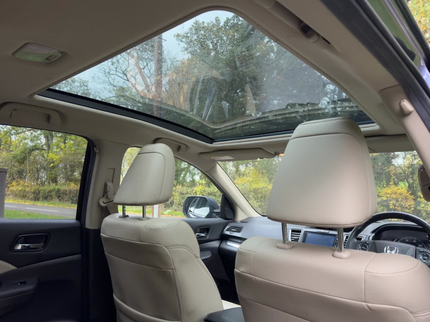 Used Honda CR-V 2015 for sale - 77891579: Photo 31