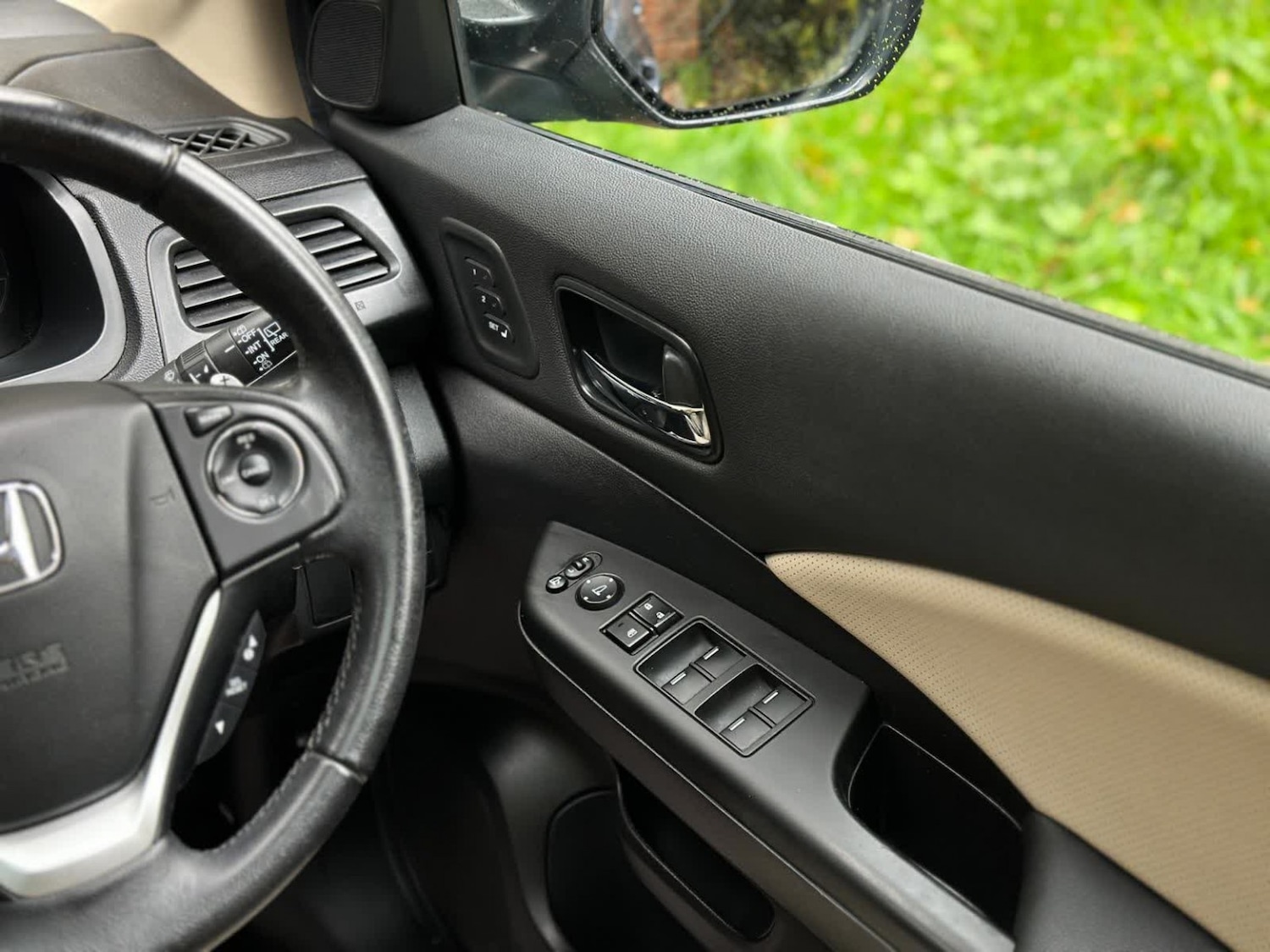 Used Honda CR-V 2015 for sale - 77891579: Photo 42