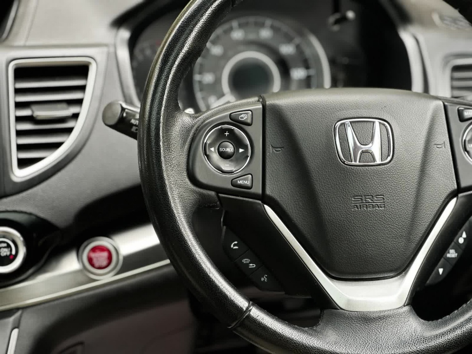 Used Honda CR-V 2015 for sale - 77891579: Photo 59