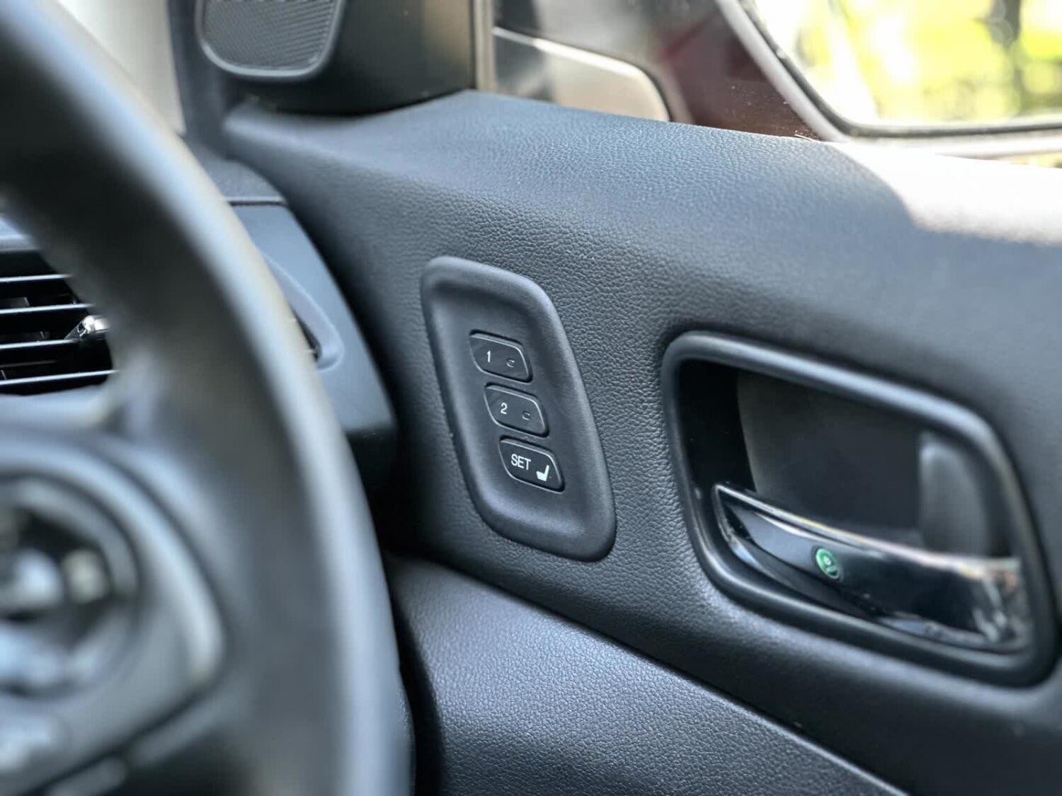 Used Honda CR-V 2014 for sale - 77001544: Photo 37