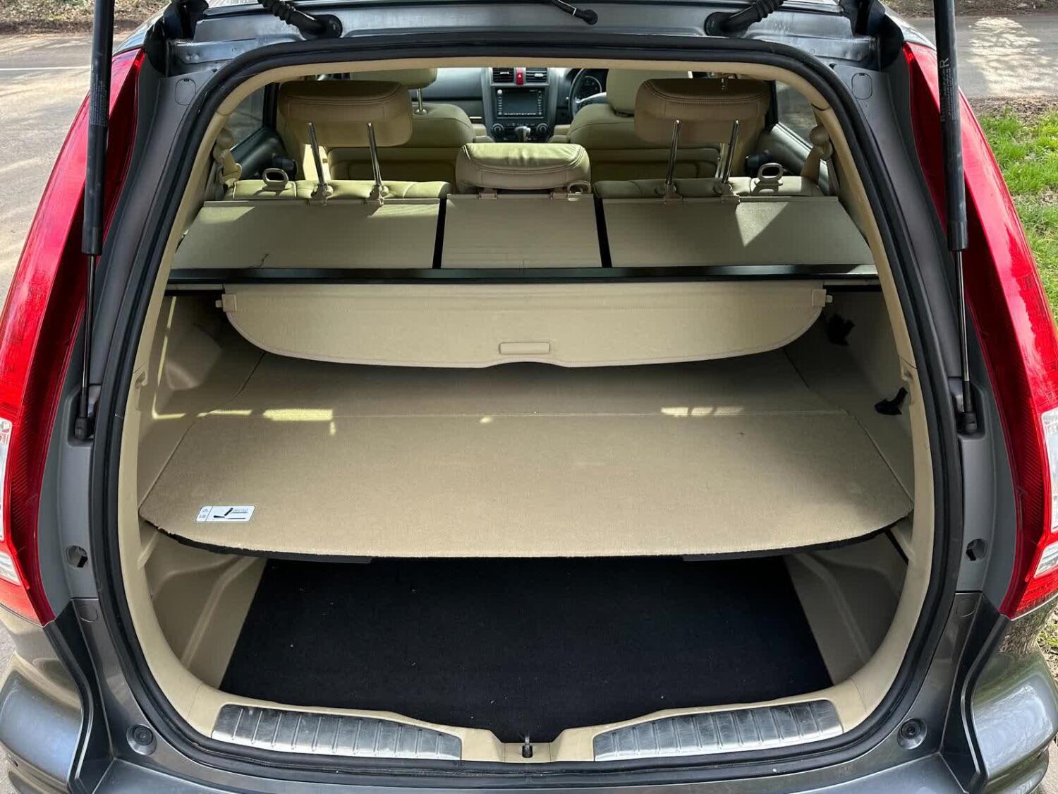 Used Honda CR-V 2011 for sale - 77639228: Photo 8