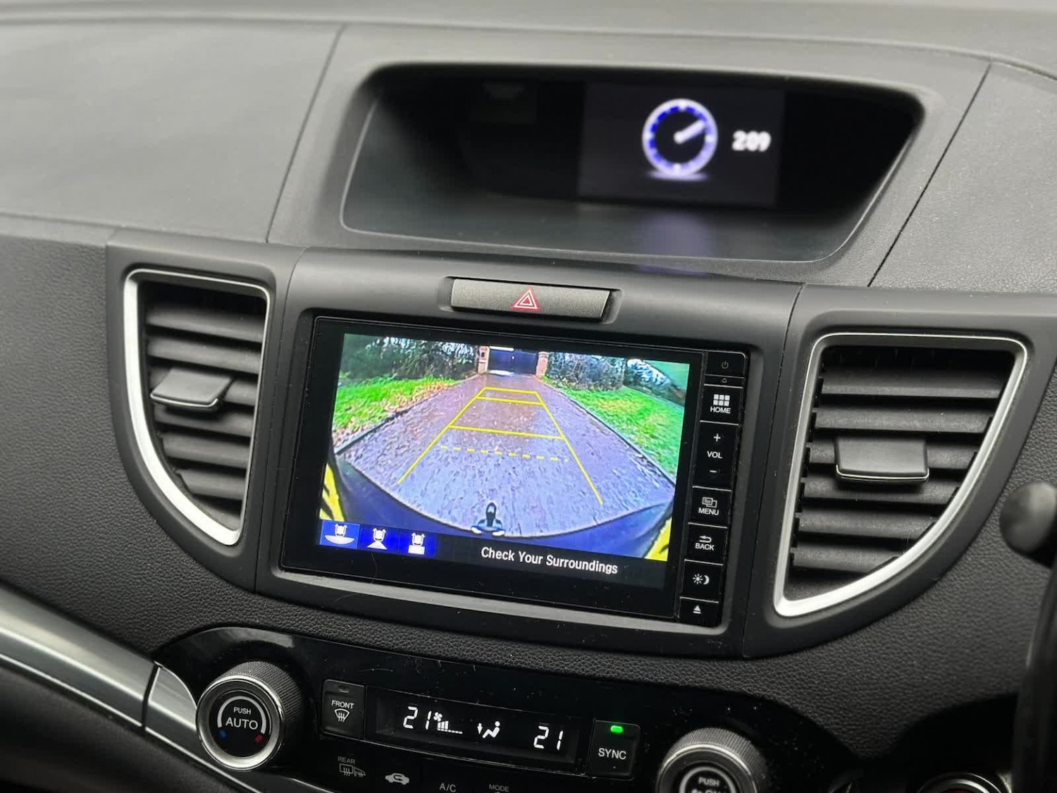 Used Honda CR-V 2017 for sale - 76905703: Photo 10