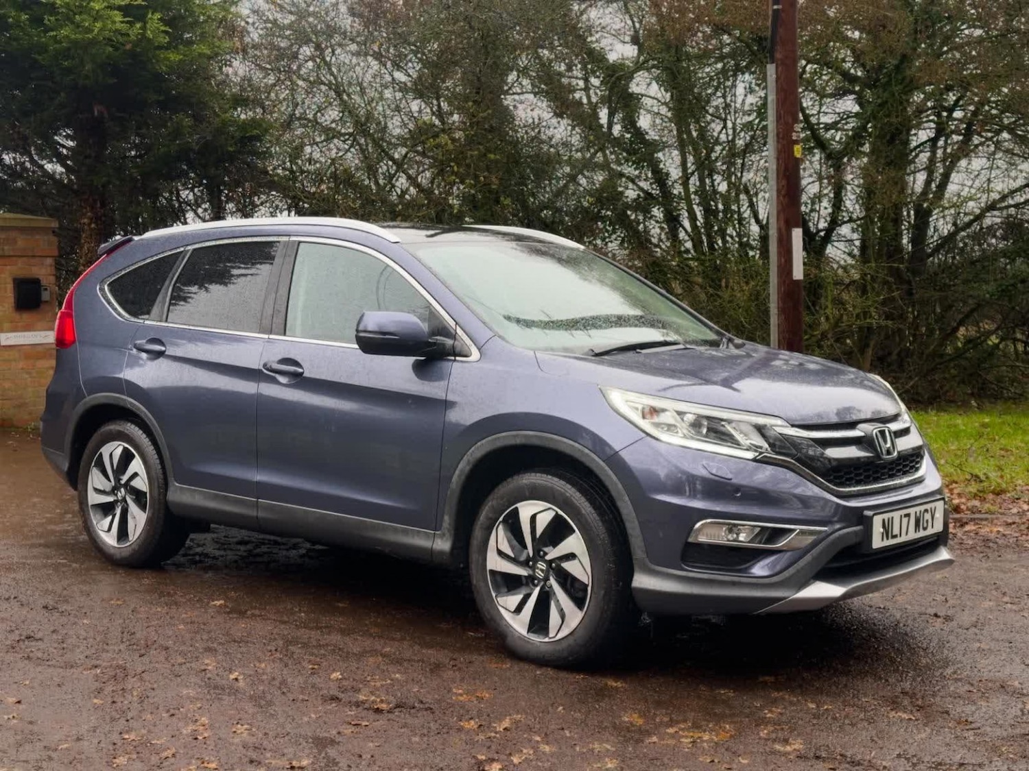 Used Honda CR-V 2017 for sale - 76905703: Photo 24