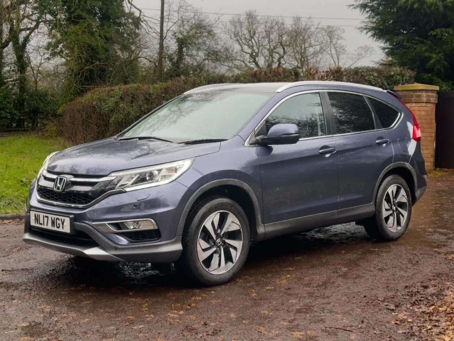 Used Honda CR-V 2017 for sale - 76905703: Photo 25