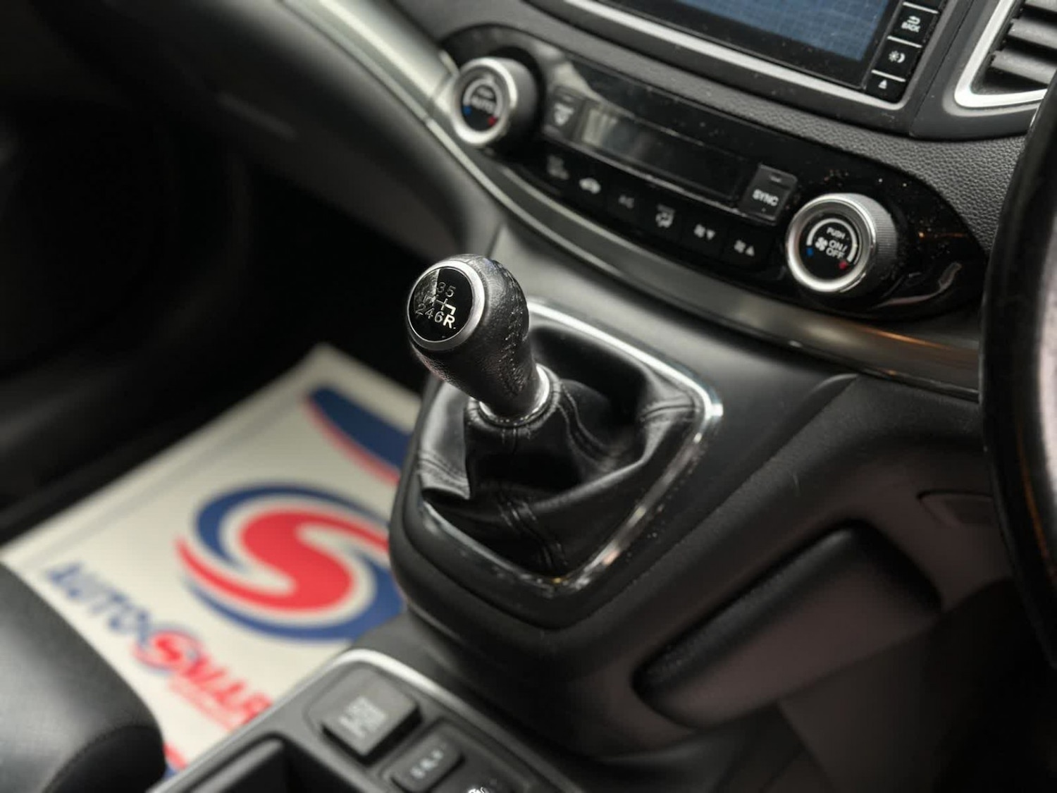 Used Honda CR-V 2017 for sale - 76905703: Photo 41