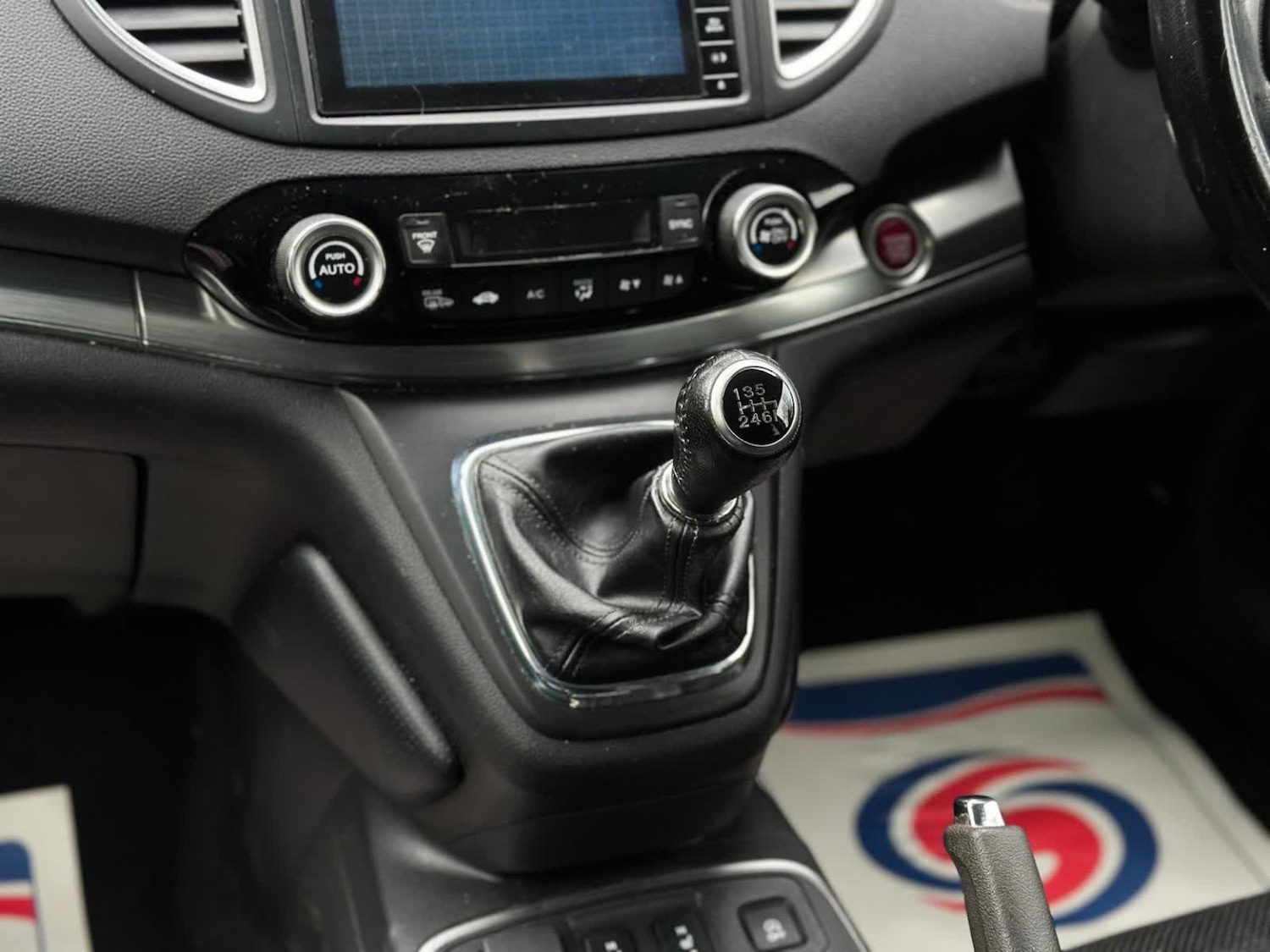 Used Honda CR-V 2017 for sale - 76905703: Photo 63