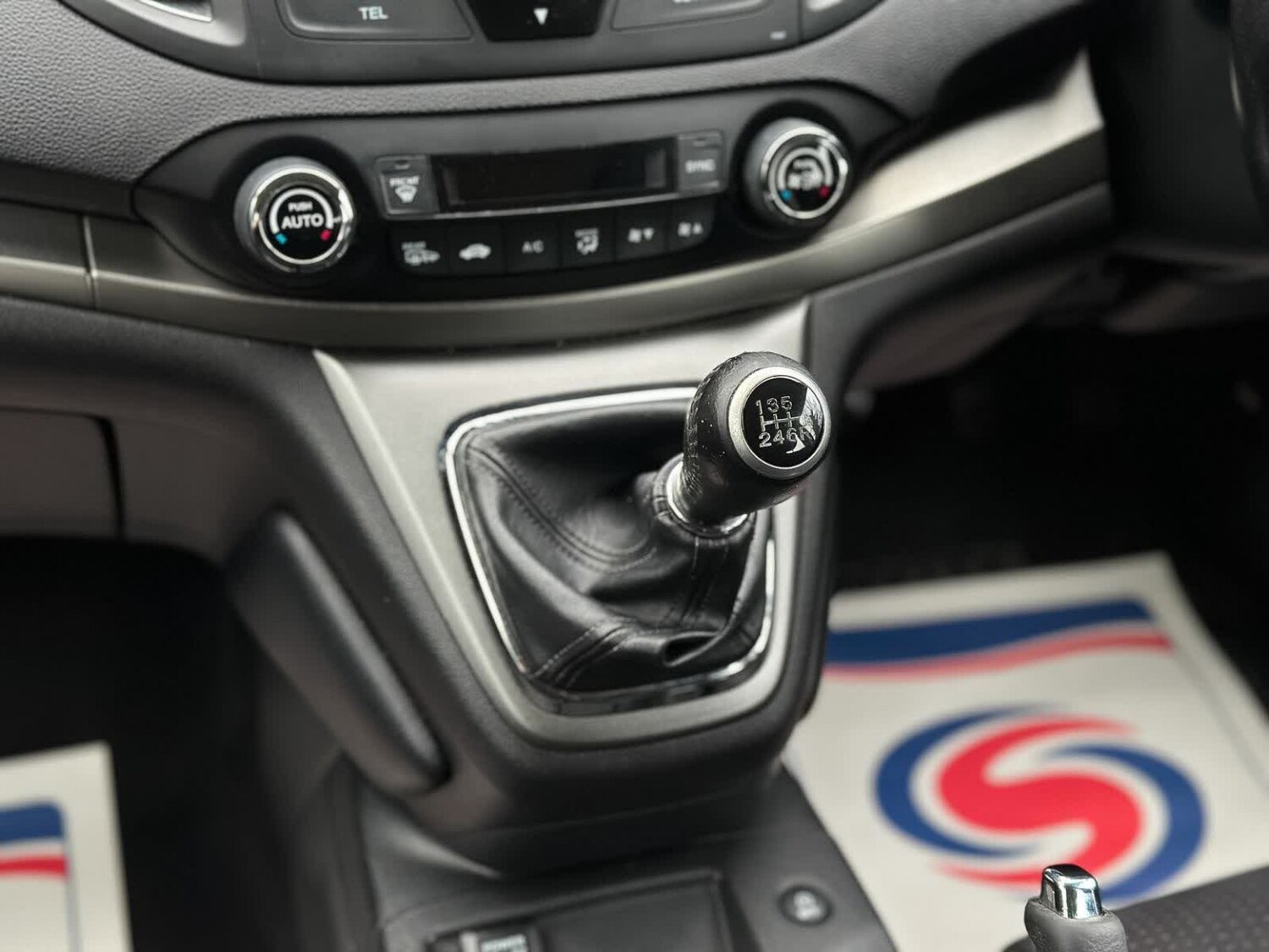 Used Honda CR-V 2014 for sale - 77851427: Photo 50