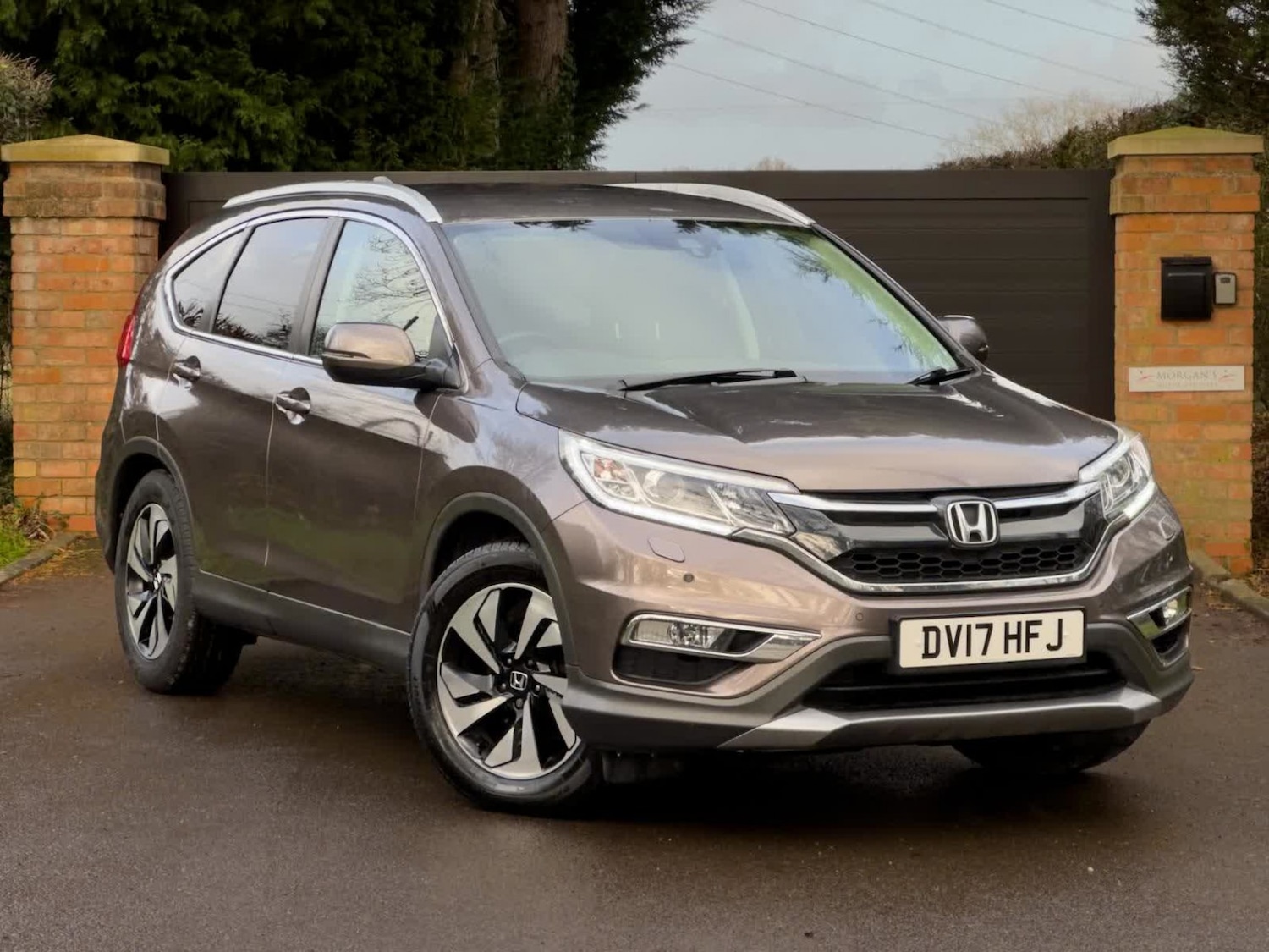 Used Honda CR-V 2017 for sale - 77487229: Photo 2