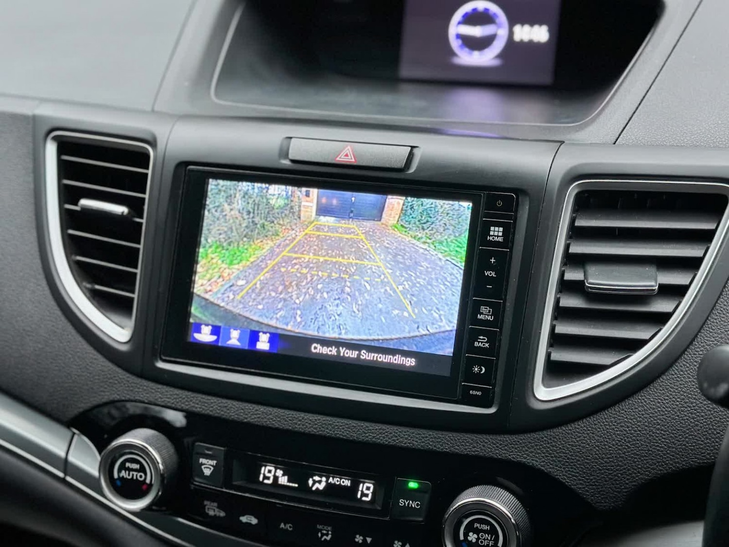 Used Honda CR-V 2017 for sale - 76974475: Photo 12