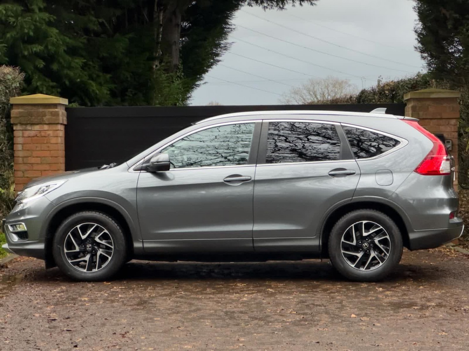 Used Honda CR-V 2017 for sale - 76974475: Photo 23