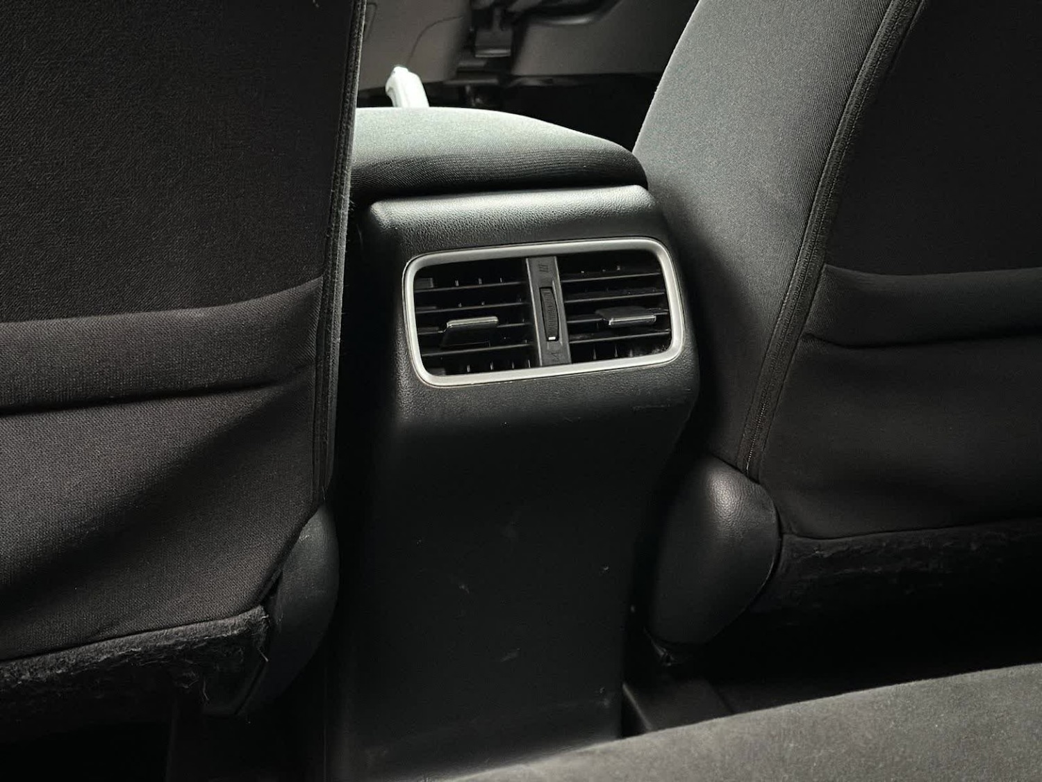 Used Honda CR-V 2017 for sale - 76974475: Photo 41