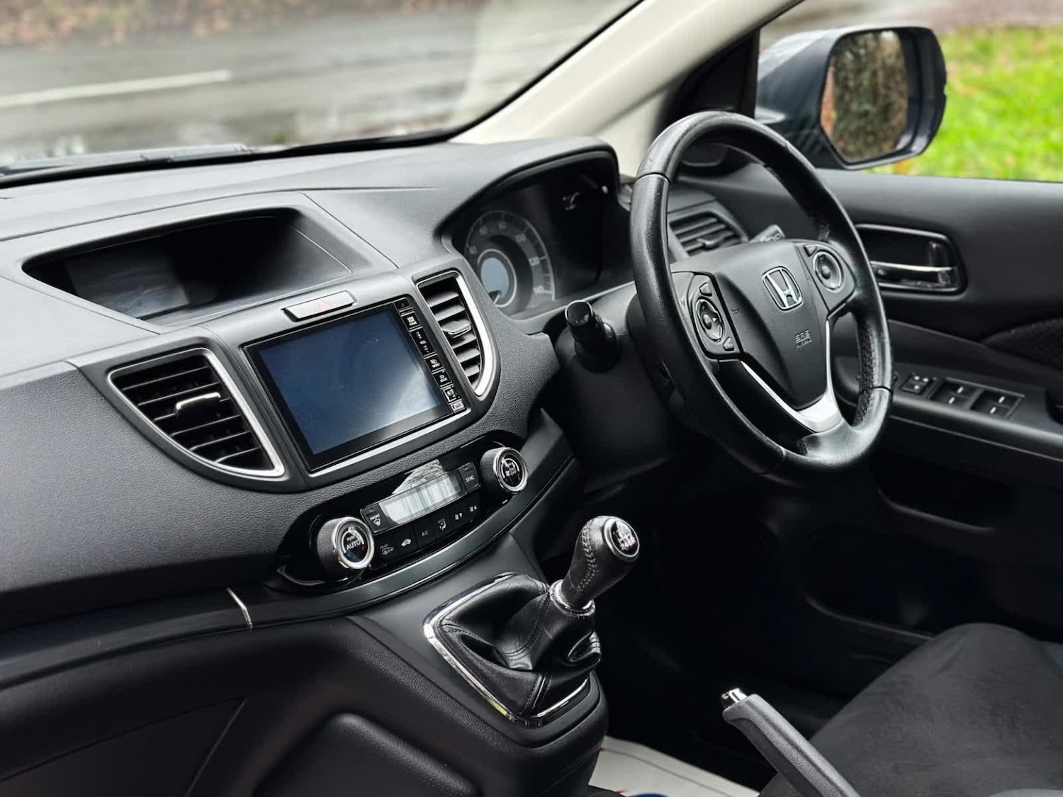 Used Honda CR-V 2017 for sale - 76974475: Photo 43