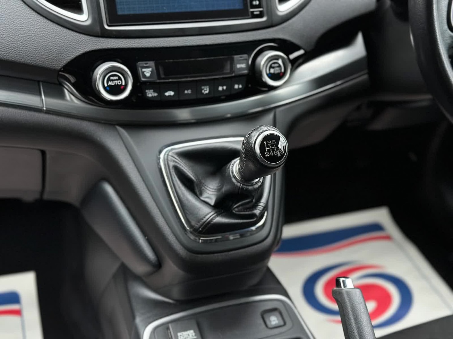 Used Honda CR-V 2017 for sale - 76974475: Photo 56