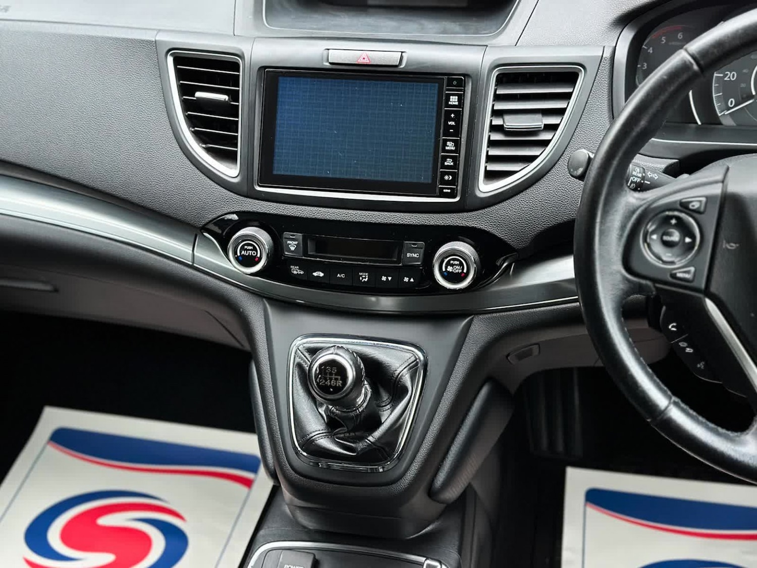 Used Honda CR-V 2017 for sale - 76974475: Photo 59