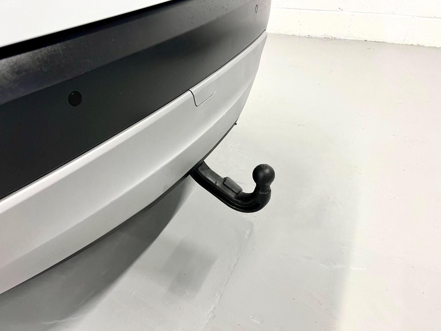 Used Land Rover Discovery 2018 for sale - 76541544: Photo 10