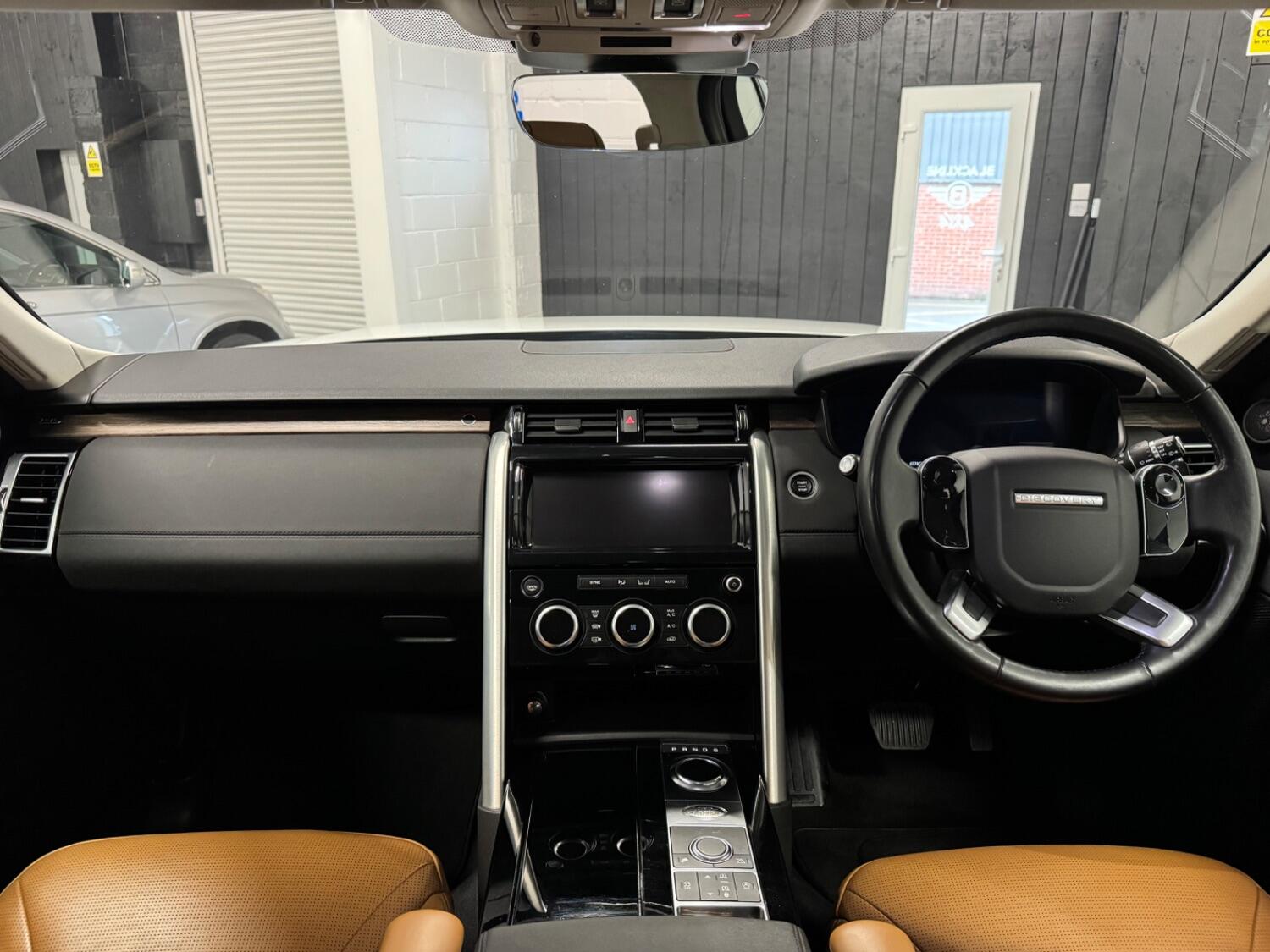 Used Land Rover Discovery 2018 for sale - 76541544: Photo 17