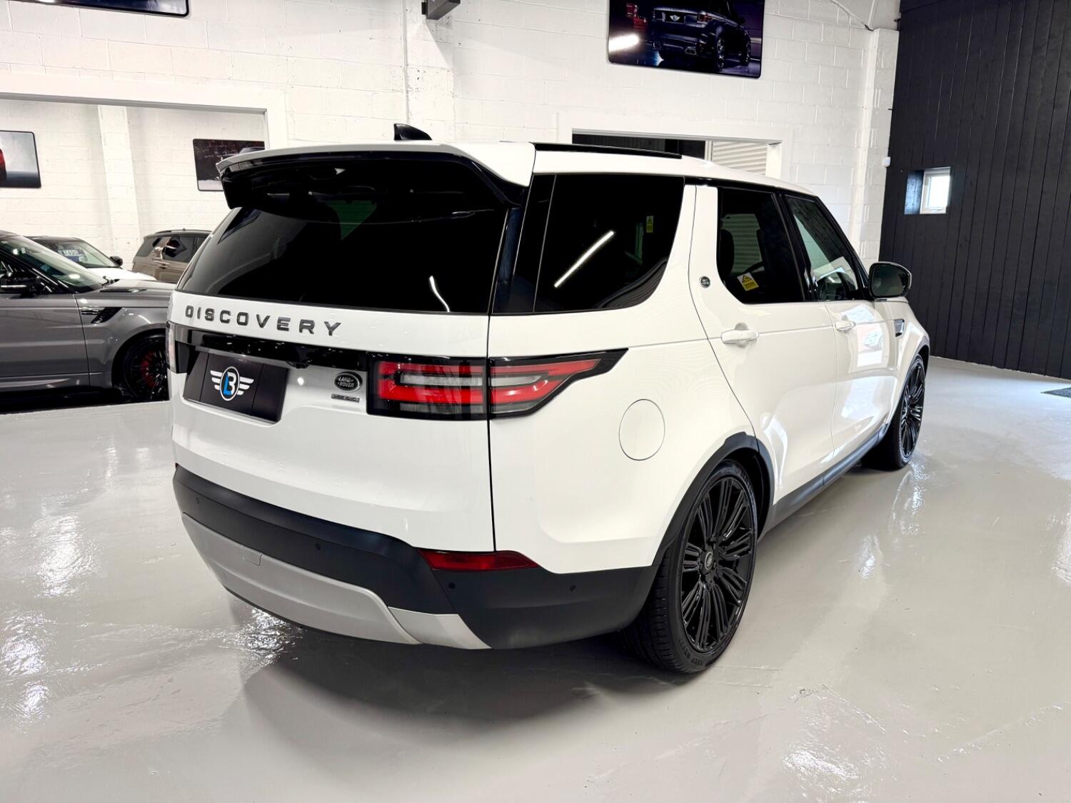 Used Land Rover Discovery 2018 for sale - 76541544: Photo 2