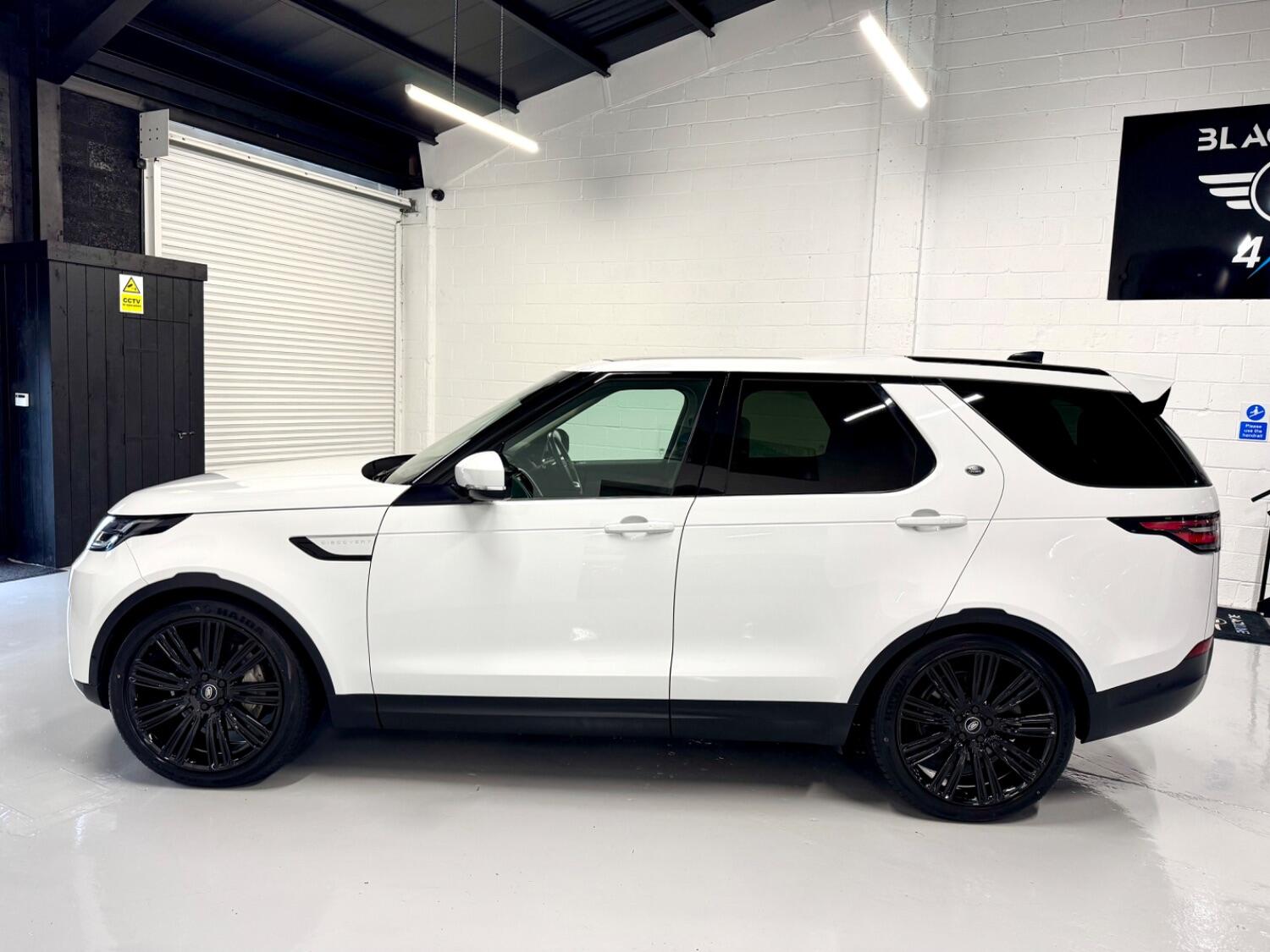 Used Land Rover Discovery 2018 for sale - 76541544: Photo 26