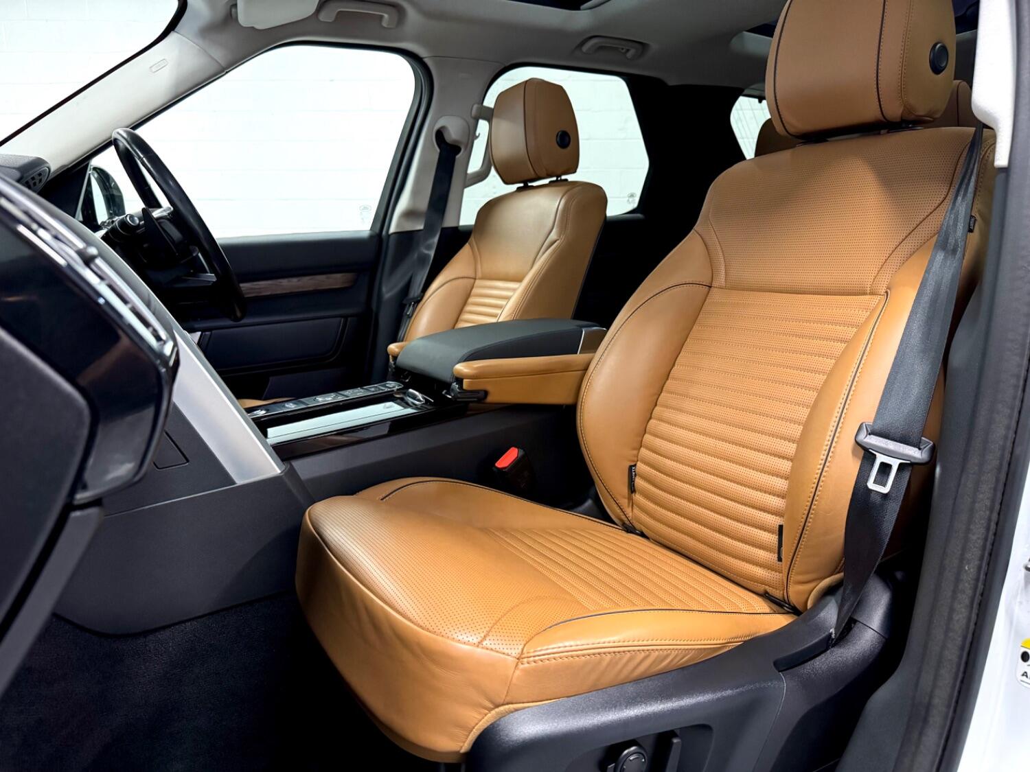 Used Land Rover Discovery 2018 for sale - 76541544: Photo 3