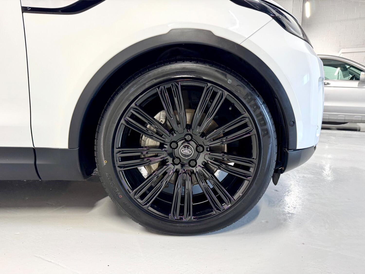 Used Land Rover Discovery 2018 for sale - 76541544: Photo 4