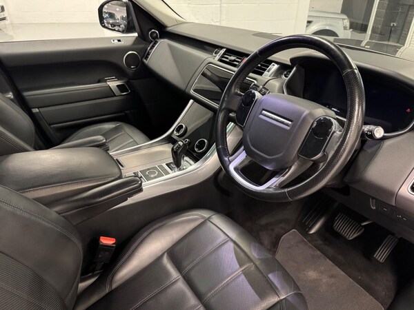 Used Land Rover Range Rover Sport 2018 for sale - 76314029: Photo 16