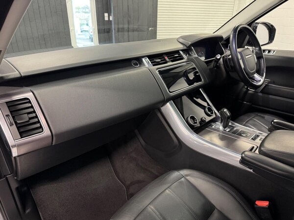Used Land Rover Range Rover Sport 2018 for sale - 76314029: Photo 8
