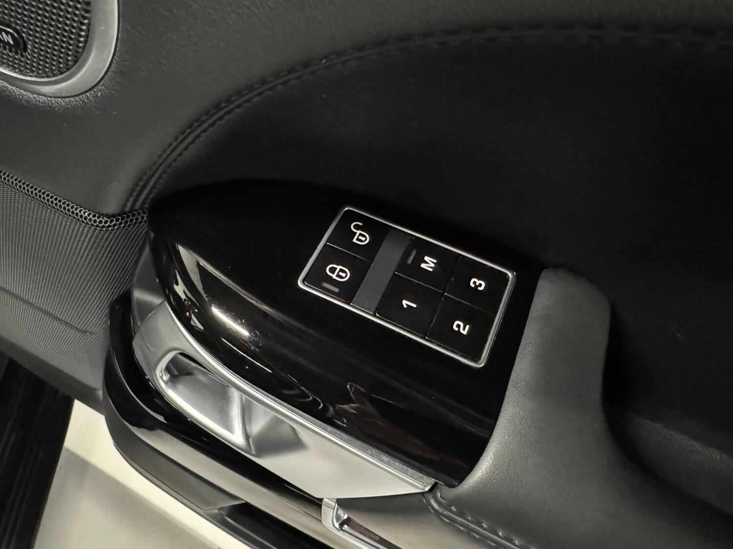 Used Land Rover Range Rover 2015 for sale - 76313998: Photo 37