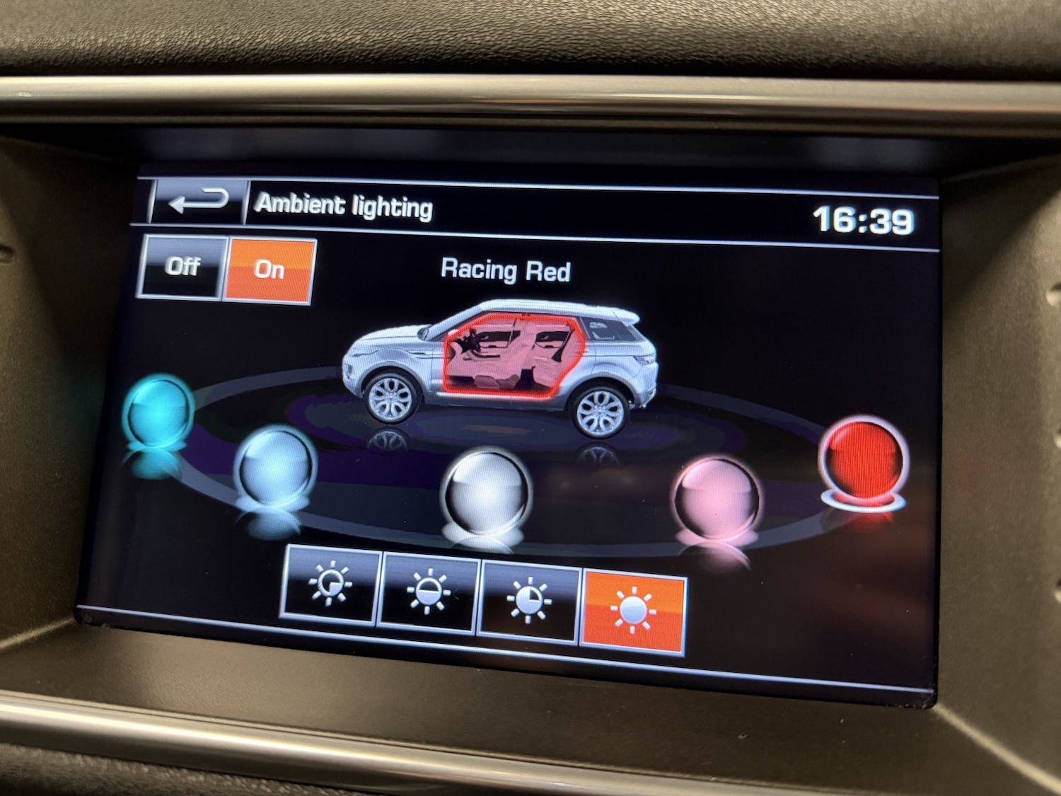 Used Land Rover Range Rover Evoque 2014 for sale - 76817532: Photo 32