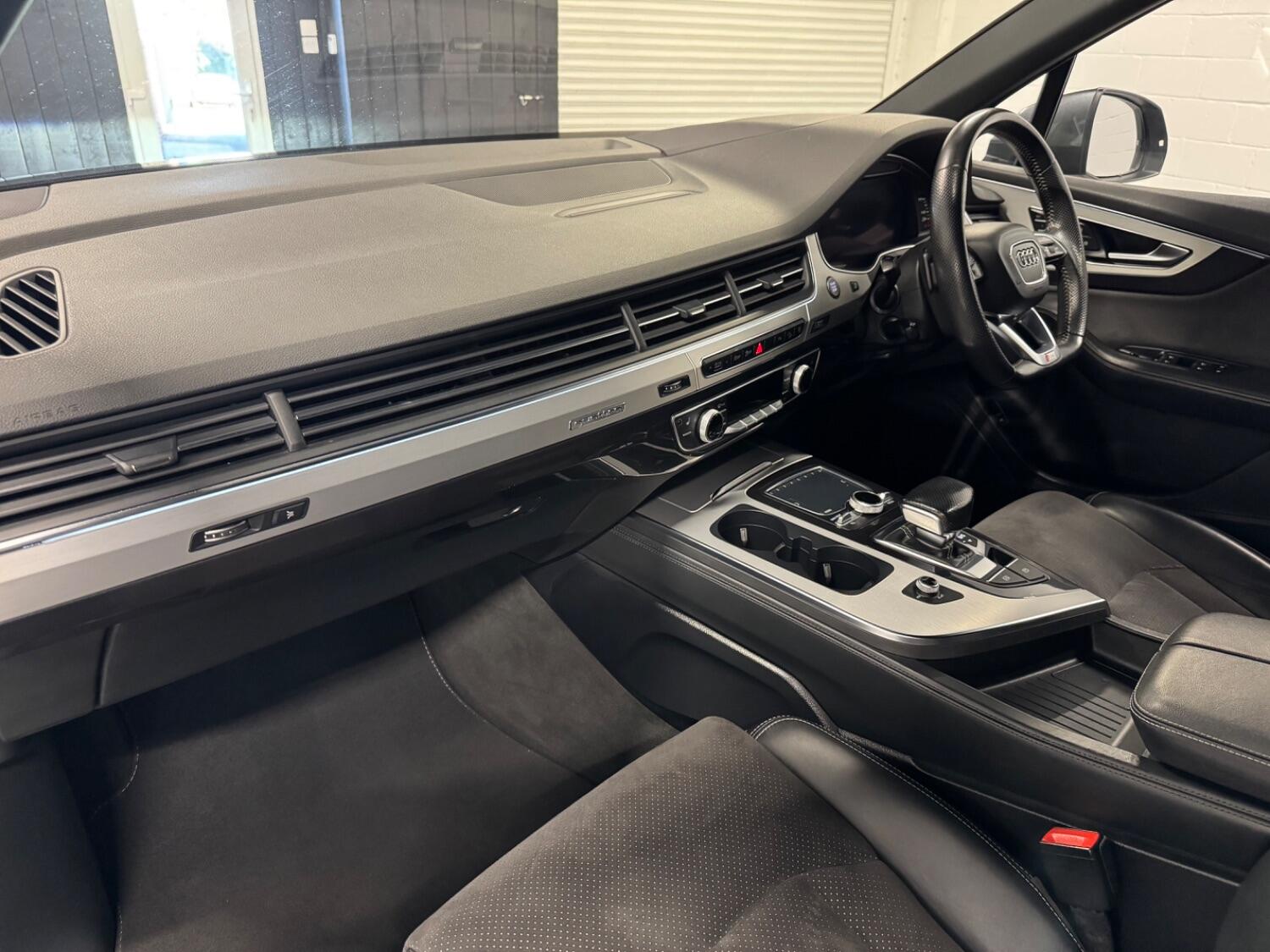 Used Audi Q7 2016 for sale - 76035568: Photo 10