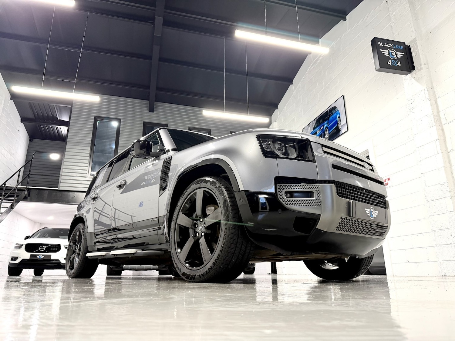 Used Land Rover Defender 110 2021 for sale - 76741307: Photo 11