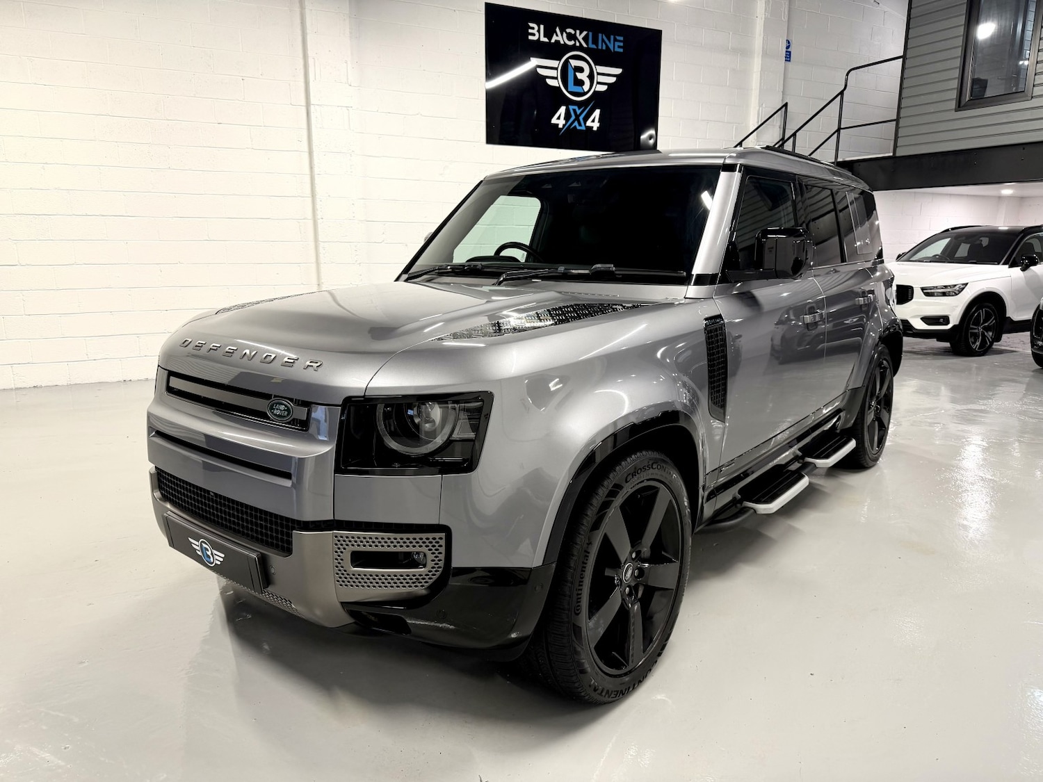 Used Land Rover Defender 110 2021 for sale - 76741307: Photo 22