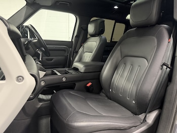 Used Land Rover Defender 110 2021 for sale - 76741307: Photo