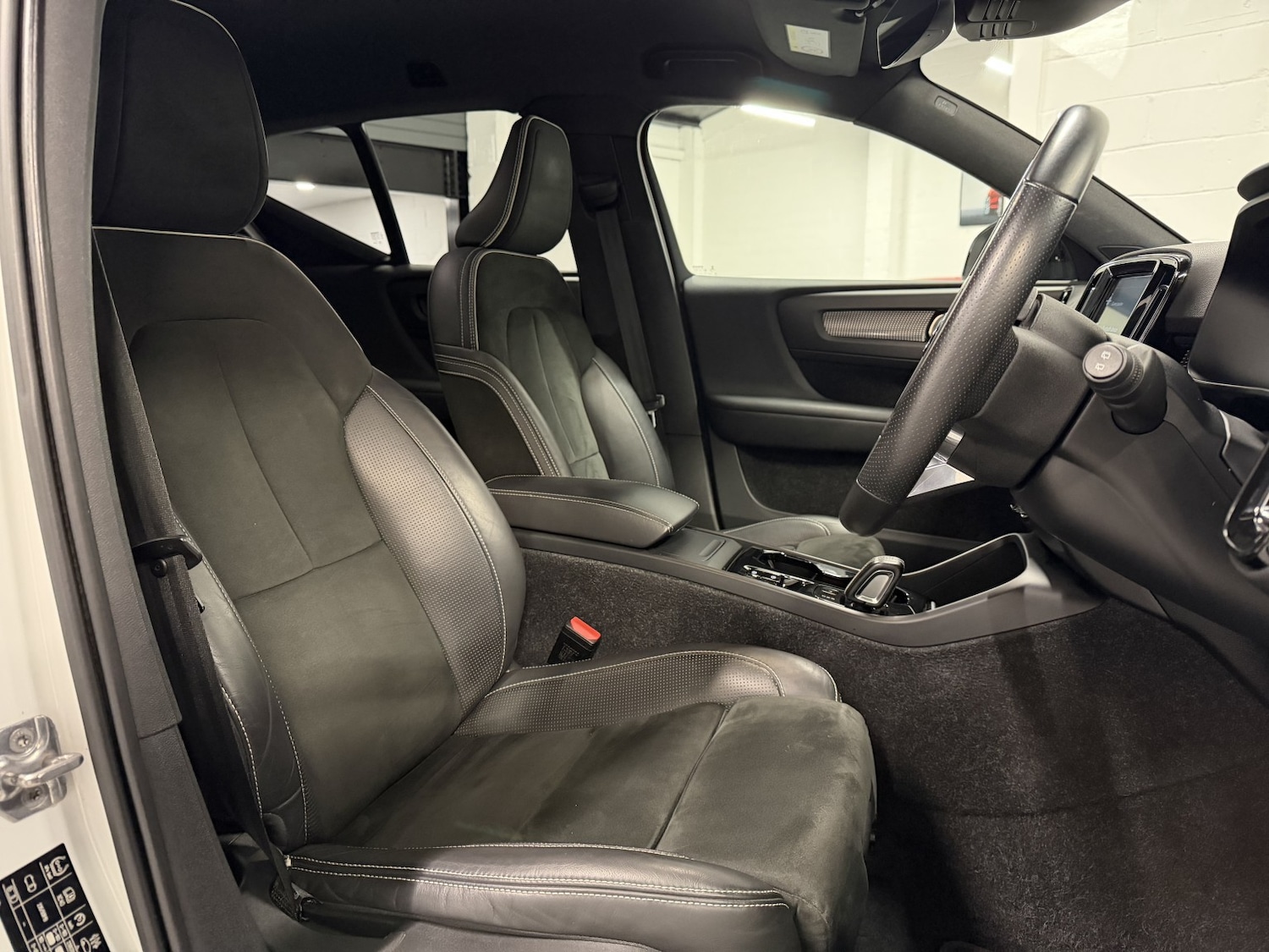 Used Volvo XC40 2018 for sale - 76725664: Photo 15