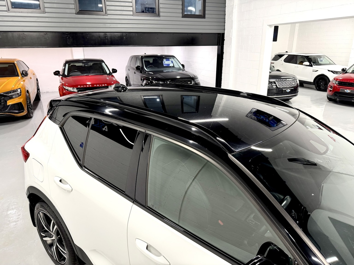 Used Volvo XC40 2018 for sale - 76725664: Photo 26