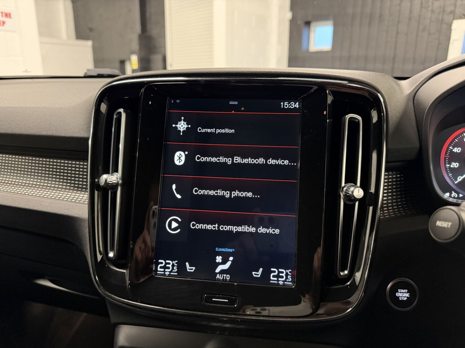 Used Volvo XC40 2018 for sale - 76725664: Photo 28