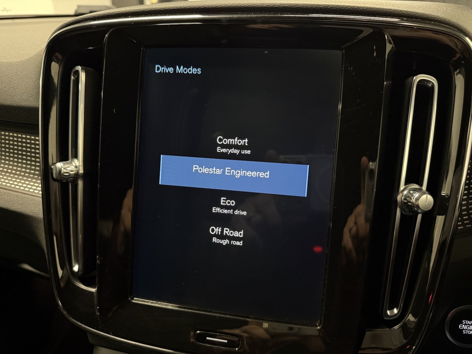 Used Volvo XC40 2018 for sale - 76725664: Photo 31