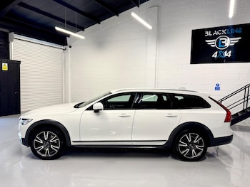 Used Volvo V90 2019 for sale - 76016751: Photo 4