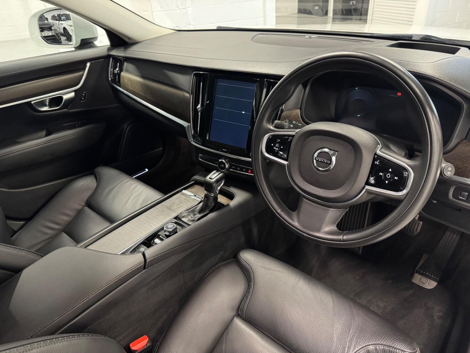 Used Volvo V90 2019 for sale - 76016751: Photo 7