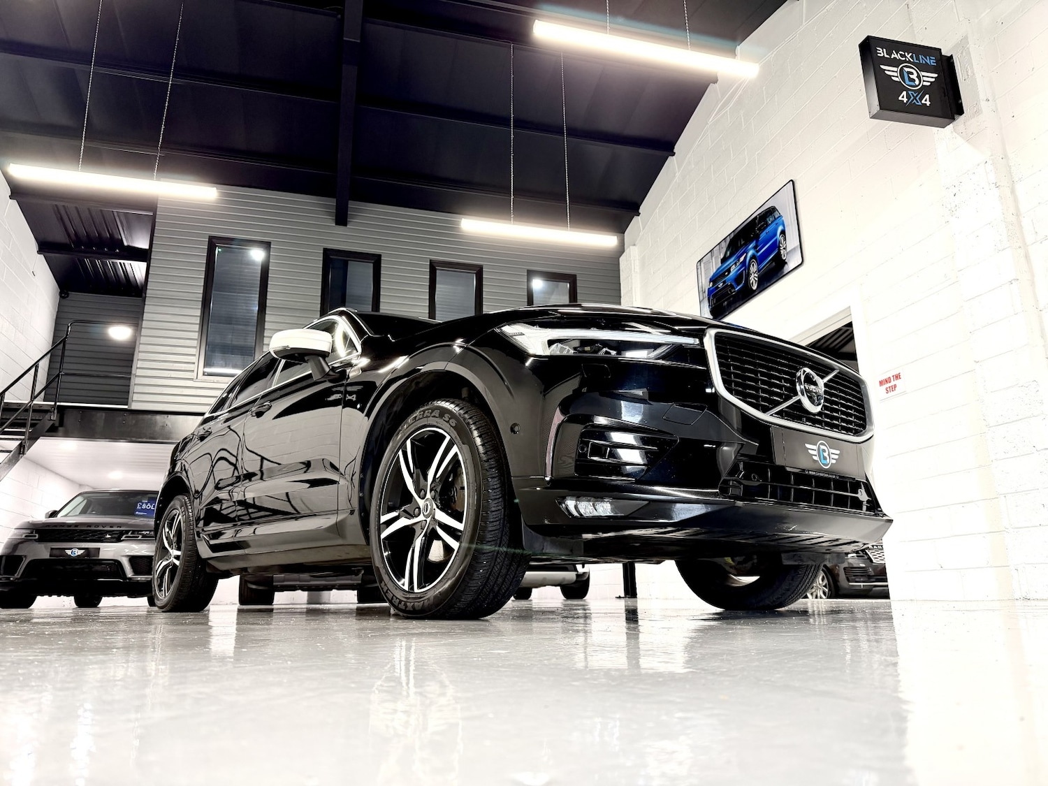 Used Volvo XC60 2017 for sale - 76412237: Photo 11