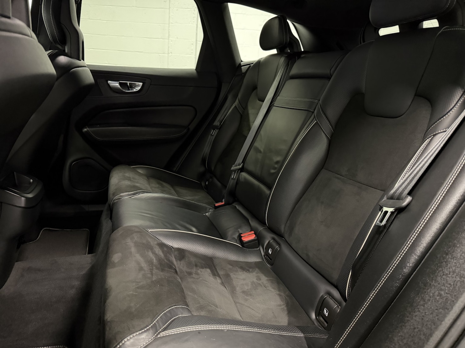 Used Volvo XC60 2017 for sale - 76412237: Photo 17