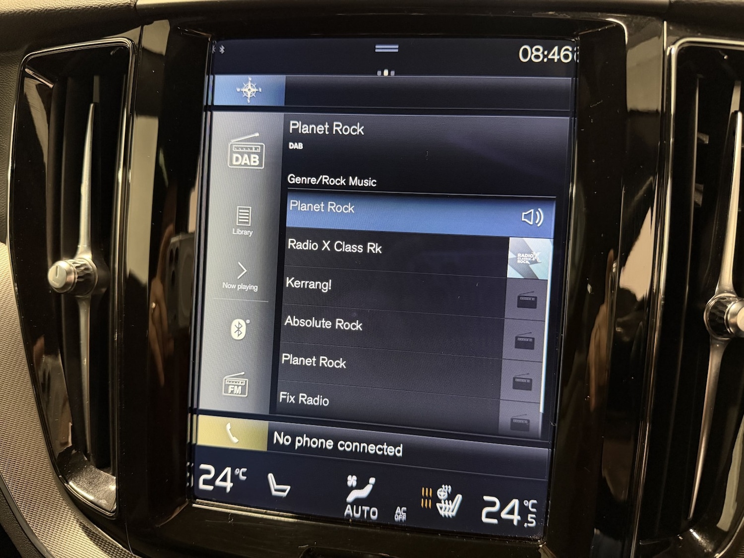 Used Volvo XC60 2017 for sale - 76412237: Photo 29