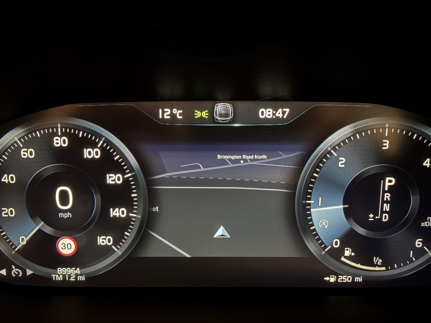 Used Volvo XC60 2017 for sale - 76412237: Photo 32