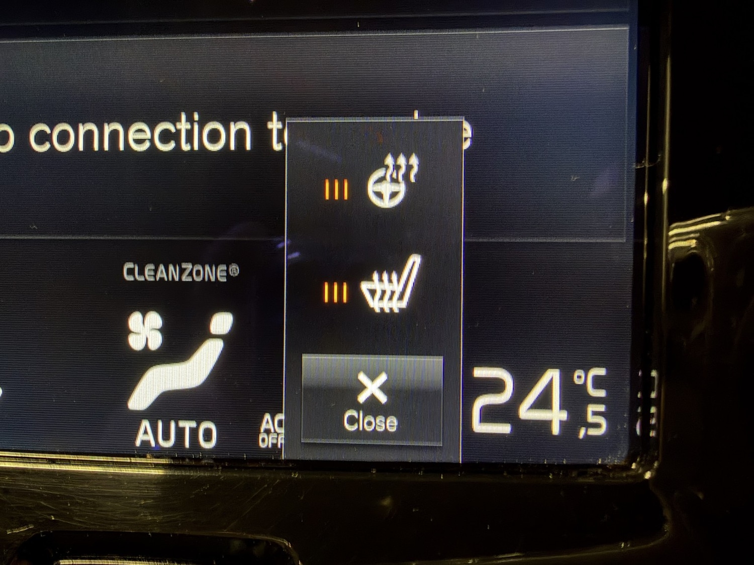 Used Volvo XC60 2017 for sale - 76412237: Photo 9