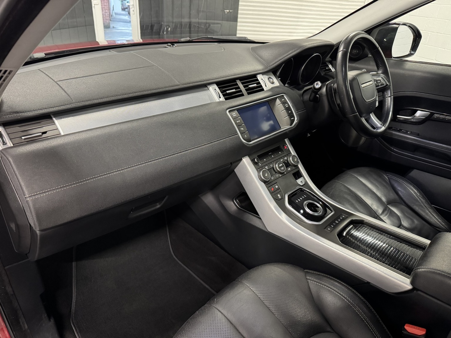 Used Land Rover Range Rover Evoque 2014 for sale - 76402183: Photo 6