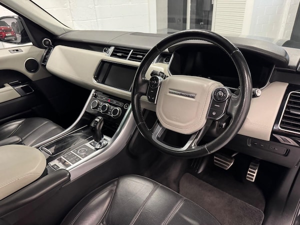 Used Land Rover Range Rover Sport 2016 for sale - 75587247: Photo 16